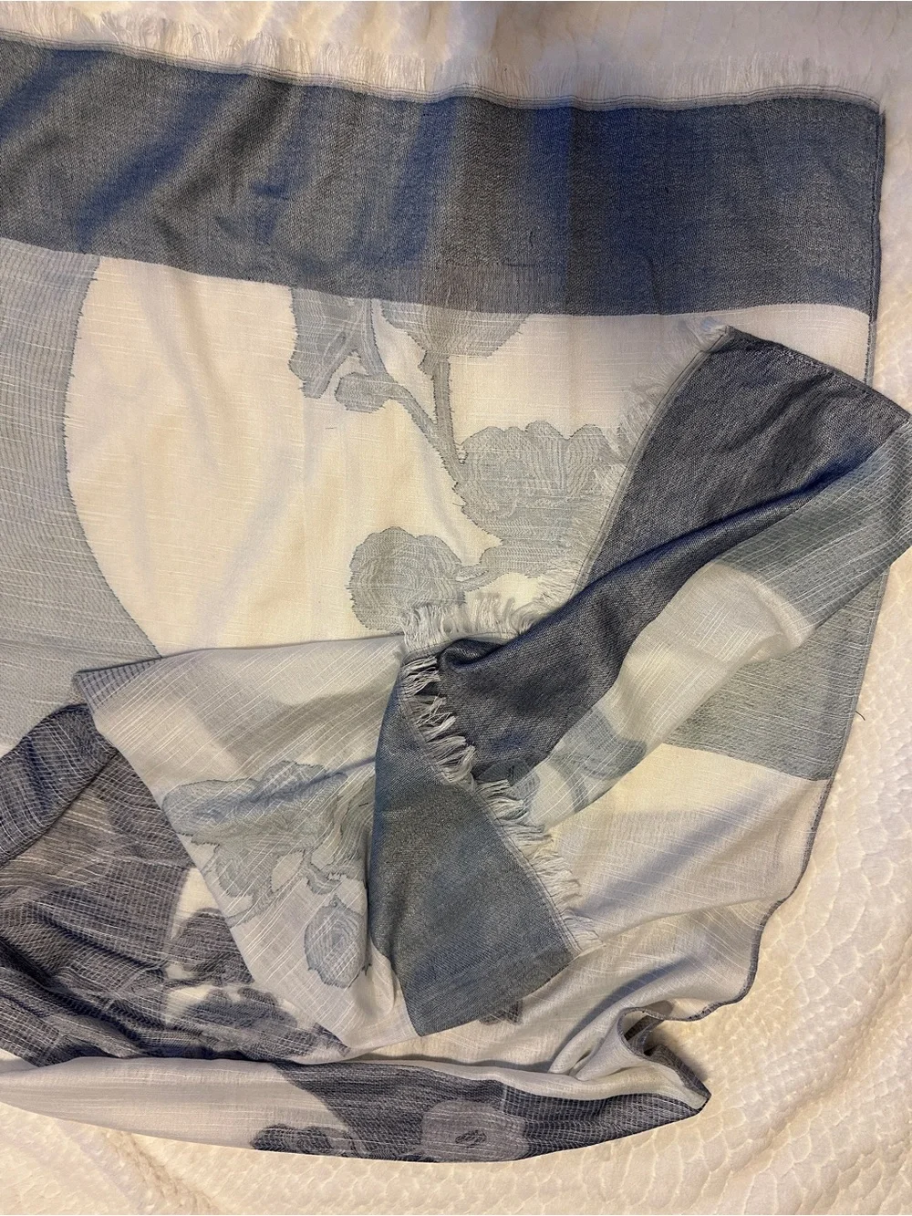 Chicos semi sheer
